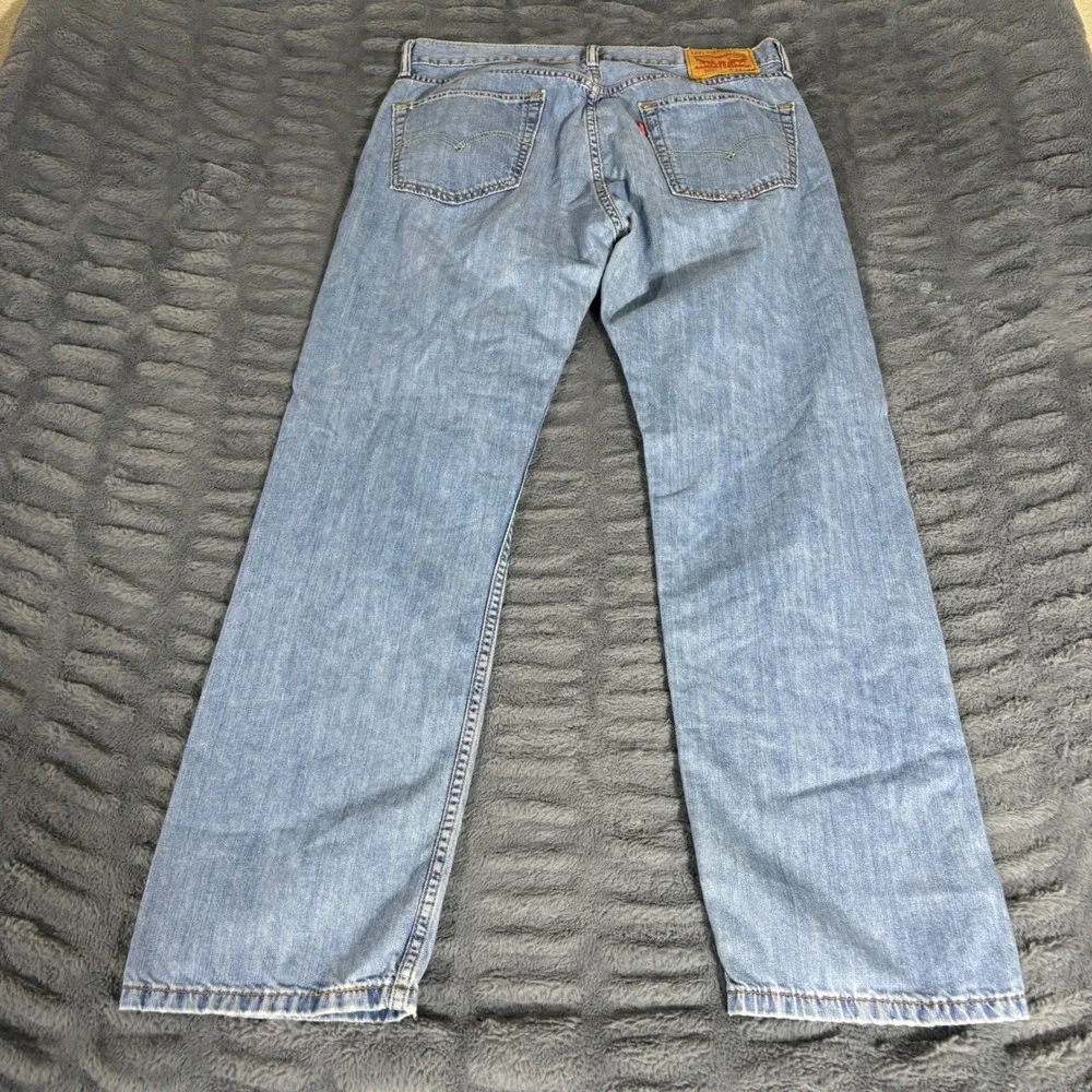 Levis 505 Regular Fit Jeans Mens 34x32 Light Wash Blue Straight Leg Denim AR122